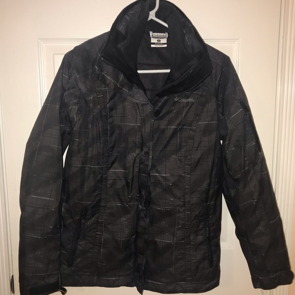 Columbia souble shell ski jacket.